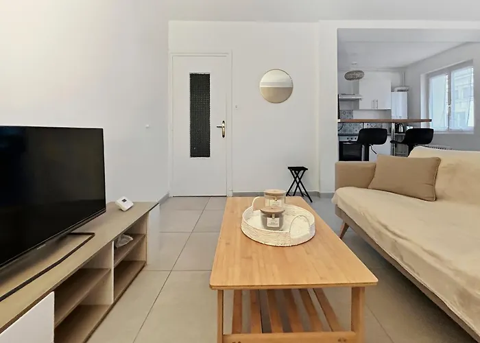 Grand Appartement, Plein Coeur De * 滨海布洛涅