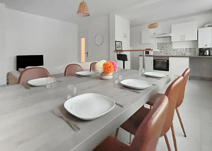 Grand Appartement, Plein Coeur De