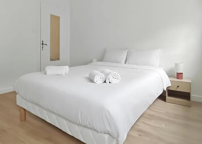 Grand Appartement, Plein Coeur De 公寓 *