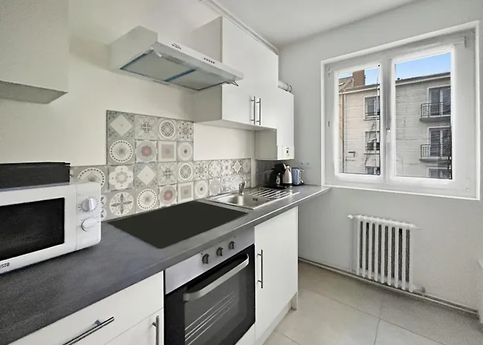 Grand Appartement, Plein Coeur De *
