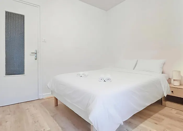 Grand Appartement, Plein Coeur De 公寓 *