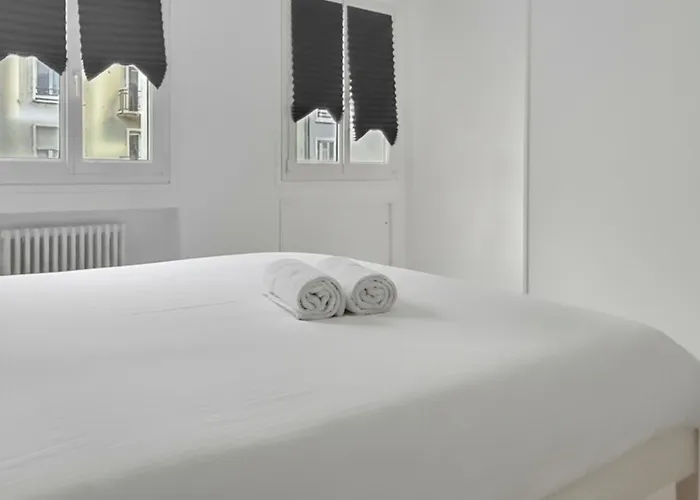 Grand Appartement, Plein Coeur De 公寓 滨海布洛涅