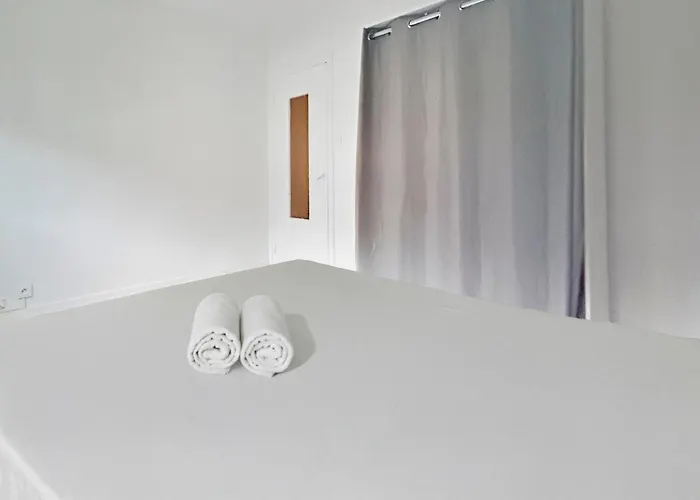 Grand Appartement, Plein Coeur De 公寓 滨海布洛涅