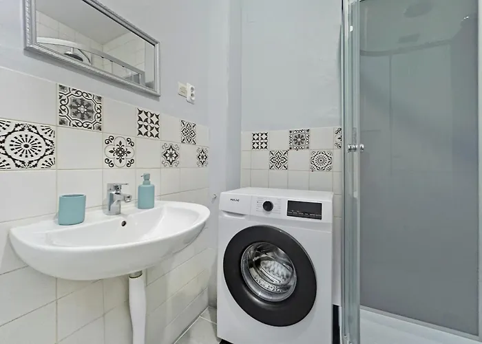 Grand Appartement, Plein Coeur De * 滨海布洛涅